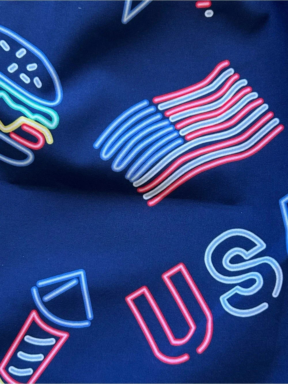 Chubbies Men’s Navy Swim Trunks with Neon USA & Summer Icons NWT  size L
